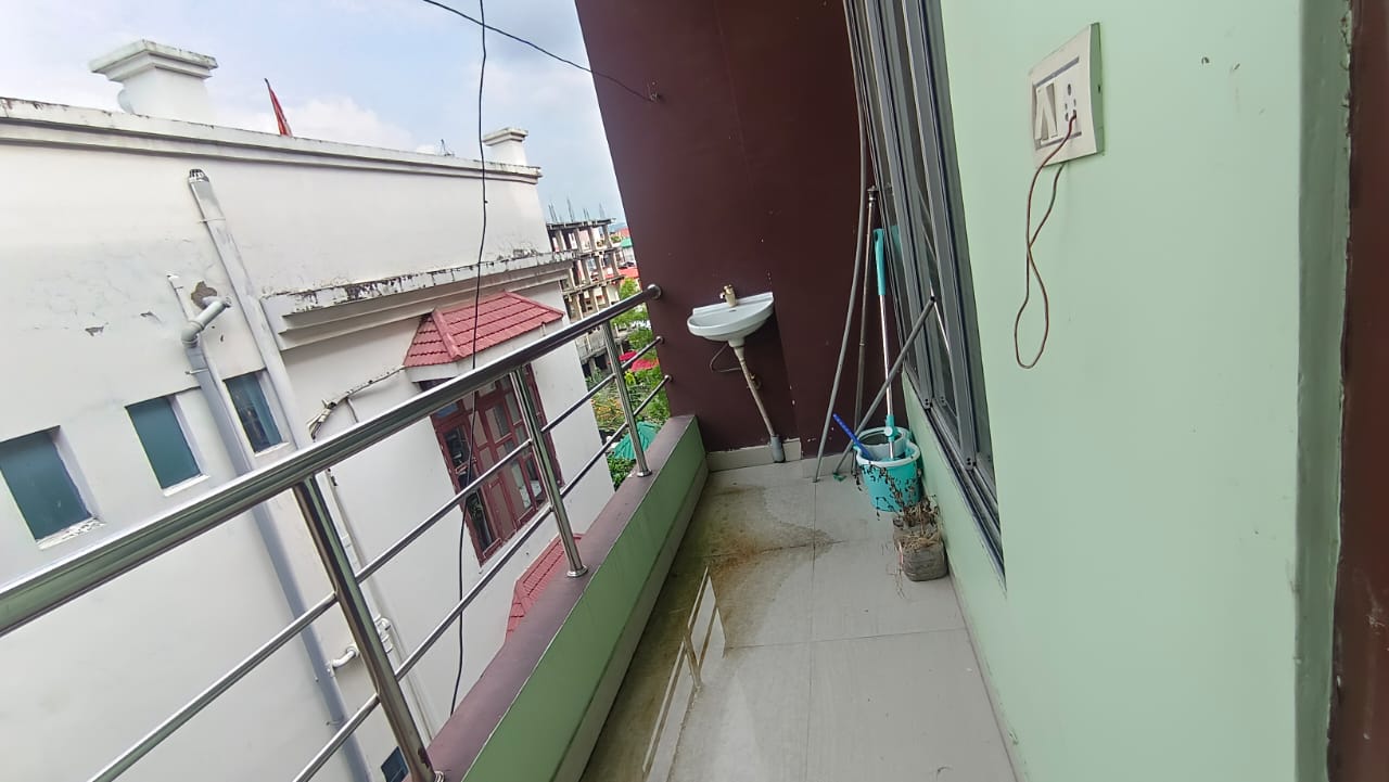 Semi Furnished 3bhk in Beltola, Guwahati, Assam, India for Rent